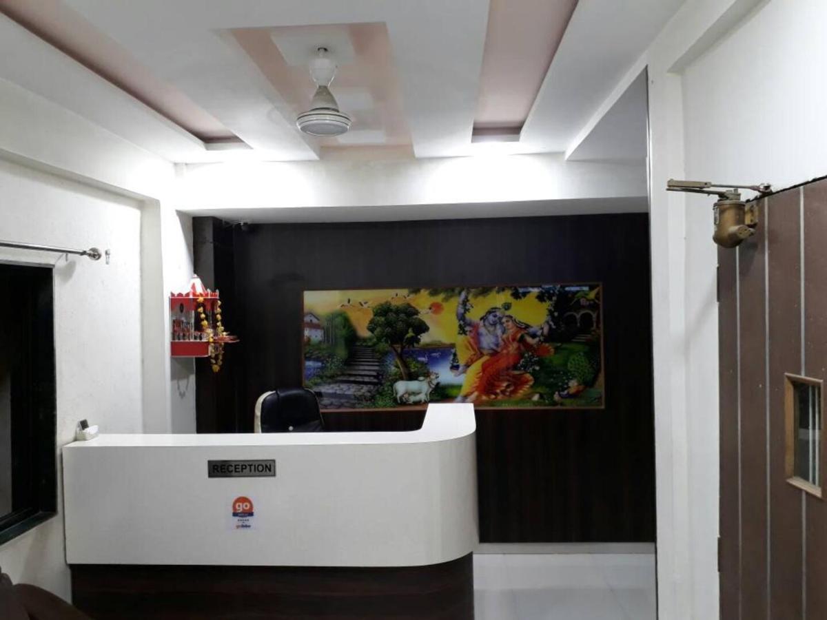 Hotel Royal Night Ahmedabad Ngoại thất bức ảnh
